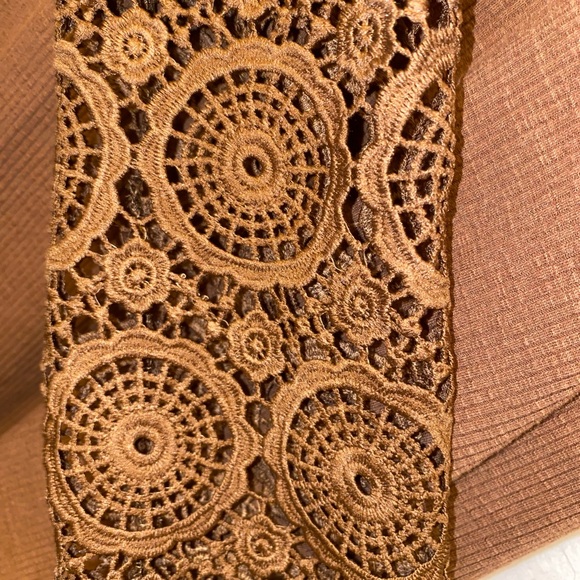 Rustic Lace Henley - Picture 4 of 5